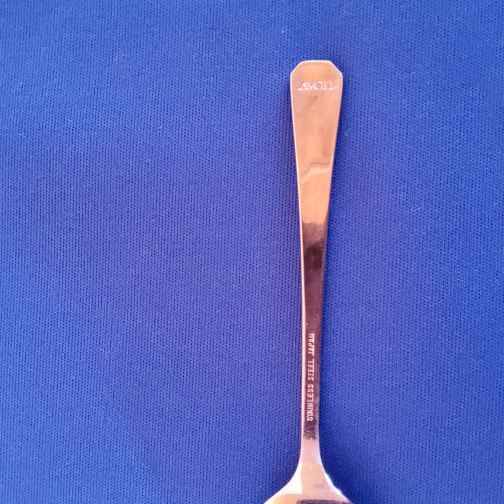 Avon stainless steel Japan sppons - Picture 4 of 4